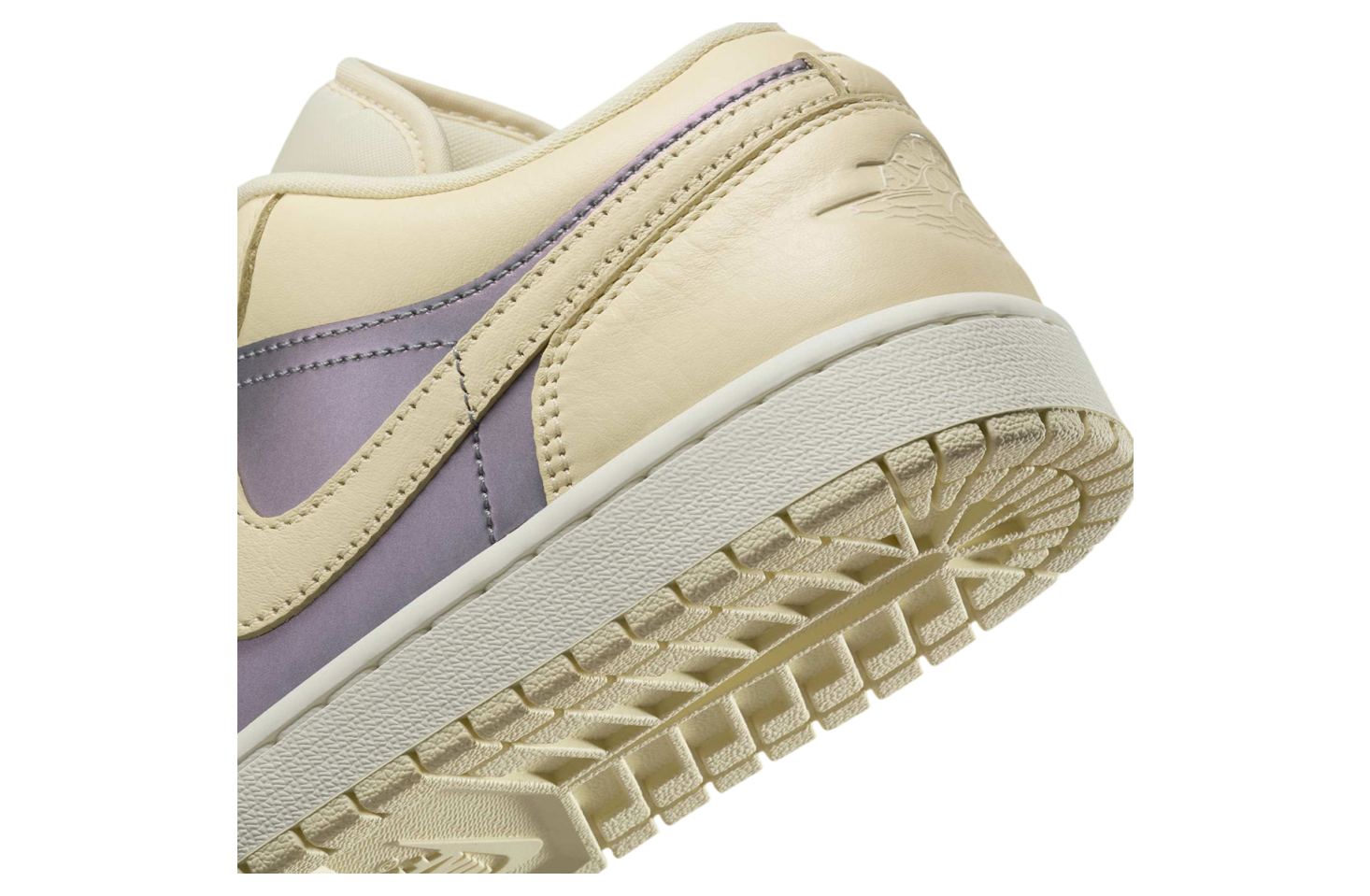 Air Jordan 1 Low Wmns Muslin / Sail