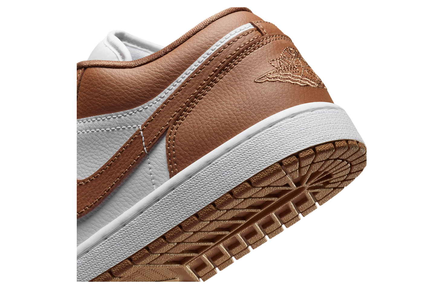 Air Jordan 1 Low WMNS White / Archaeo Brown