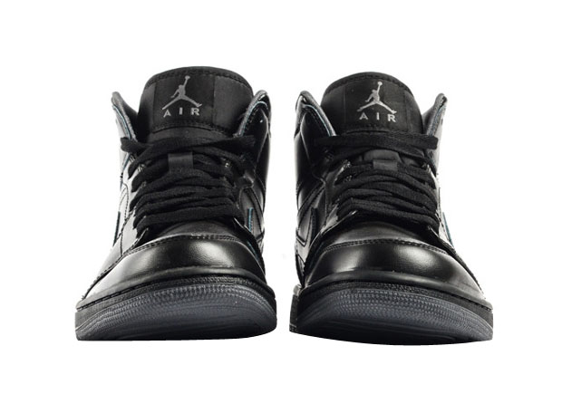 Air Jordan 1 Mid Black - Nov 2015 - 554724-021