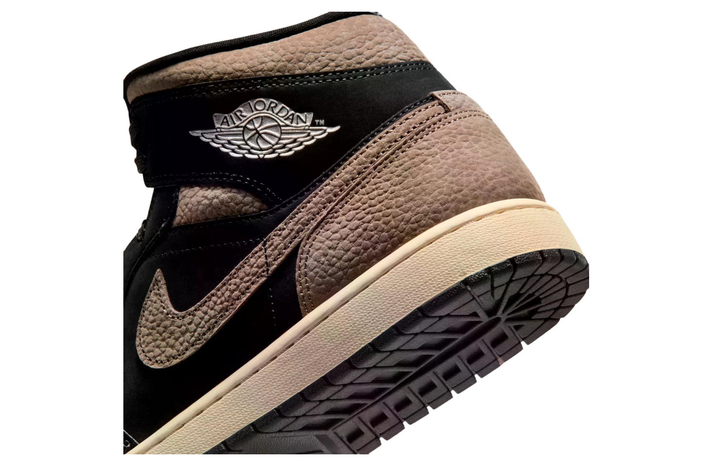 Air Jordan 1 Mid Black / Light Wild Mango