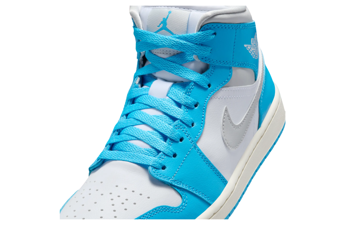 Air Jordan 1 Mid Dark Powder Blue