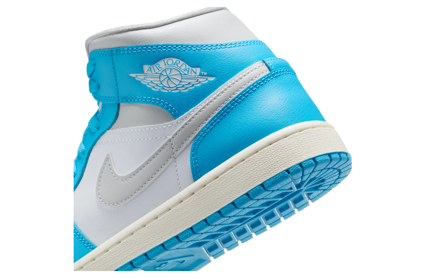 Air Jordan 1 Mid Dark Powder Blue