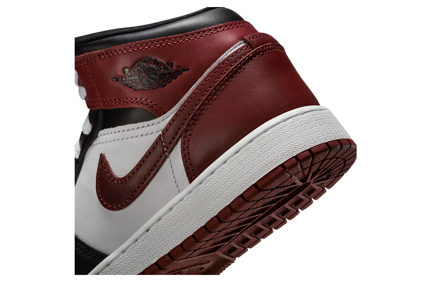 Nike GS Air Jordan 1 Mid White/Black 25㎝ Air Jordan 1 Mid SE GS White / Black - Feb 2025 - HF3193-102
