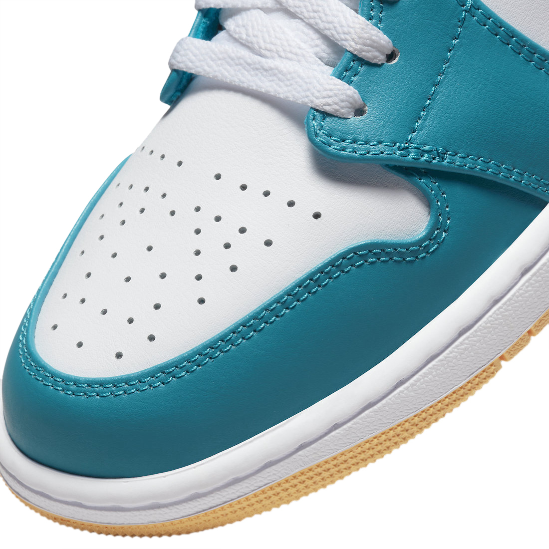 Air Jordan 1 Mid WMNS Aquatone