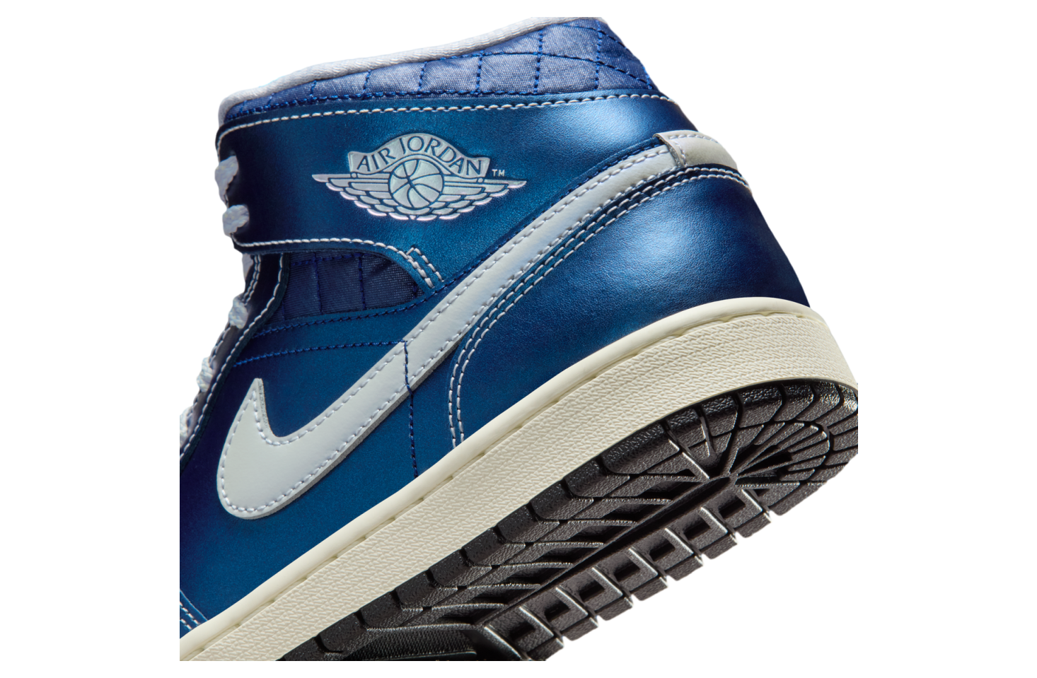 Air Jordan 1 Mid Wmns Black / Coconut Milk
