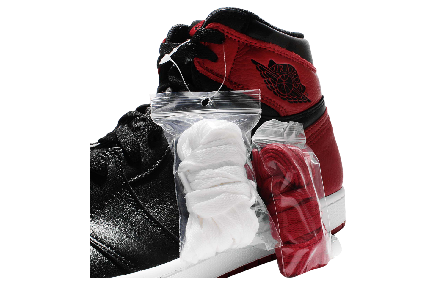 Air Jordan 1 Retro High OG Bred 2016 - Sep 2016 - 555088001