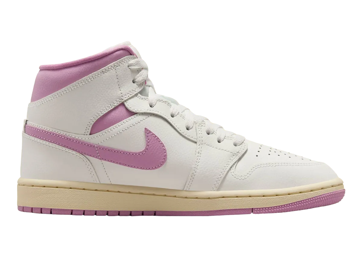 Air Jordan 1 Strawberries & Cream