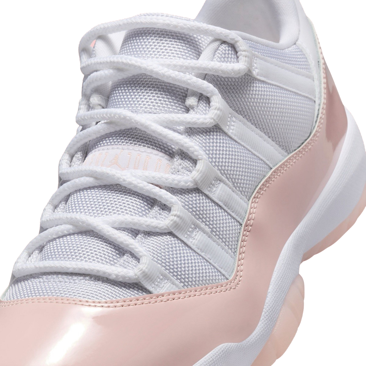 Air Jordan 11 Low WMNS Legend Pink