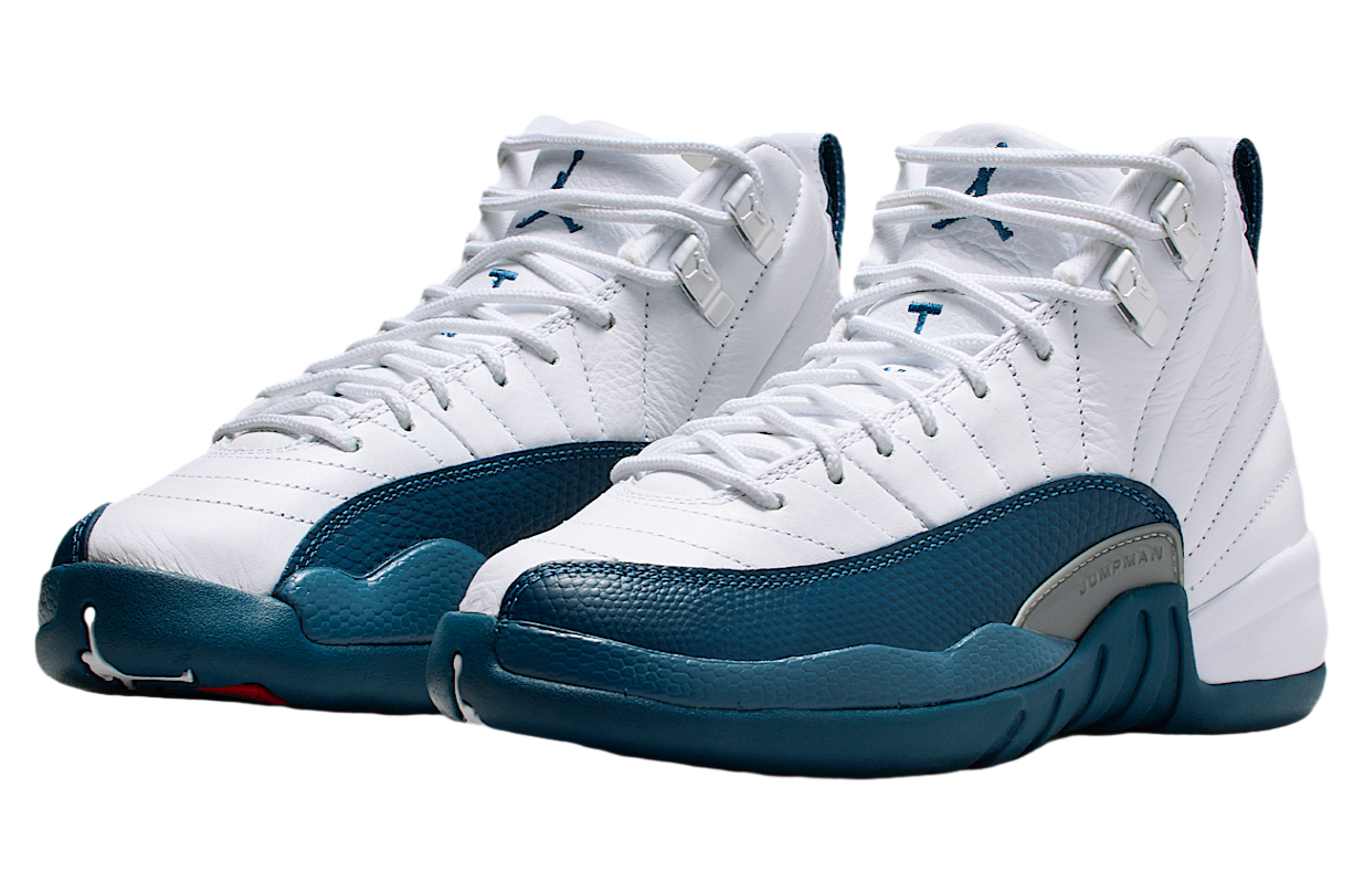 Air Jordan 12 GS White / Metallic Silver - Aug 2025 - 153265