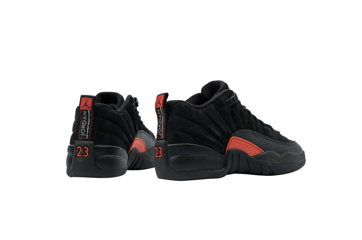 Air Jordan 12 Low Max Orange •