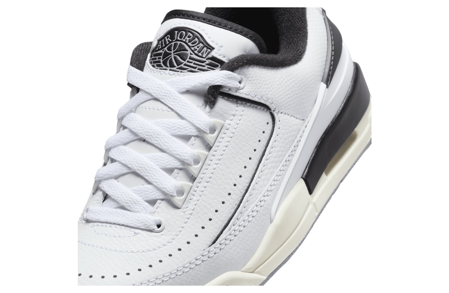 Air Jordan 2/3 GS White / Black