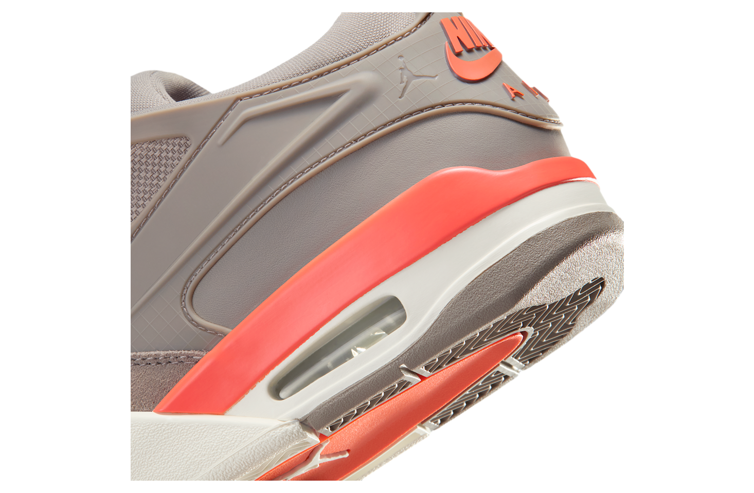 Air Jordan 4 RM WMNS Enigma Stone / Pale Ivory