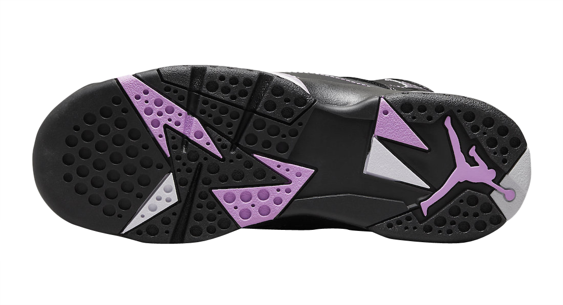 Air Jordan 7 GS Barely Grape