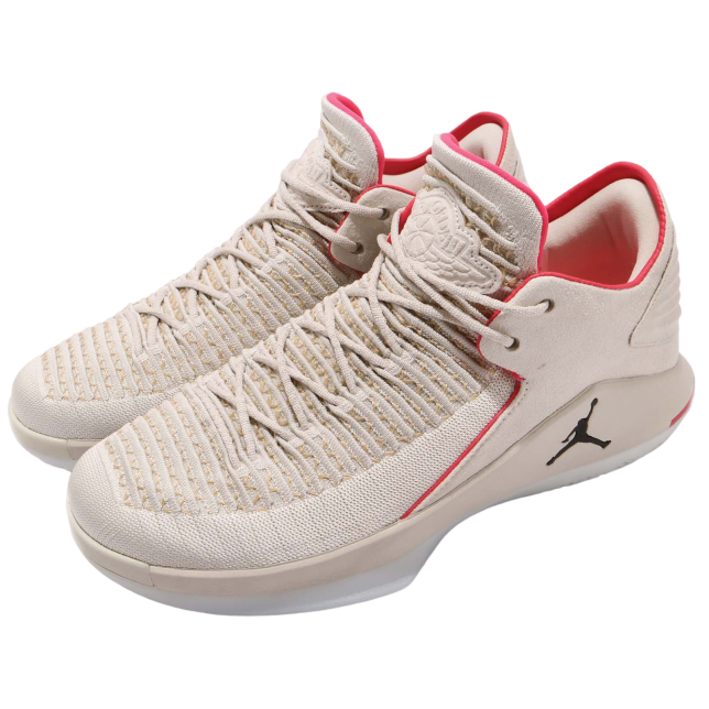 Air Jordan AIR JORDAN XXXII LOW PF Light Bone / Black