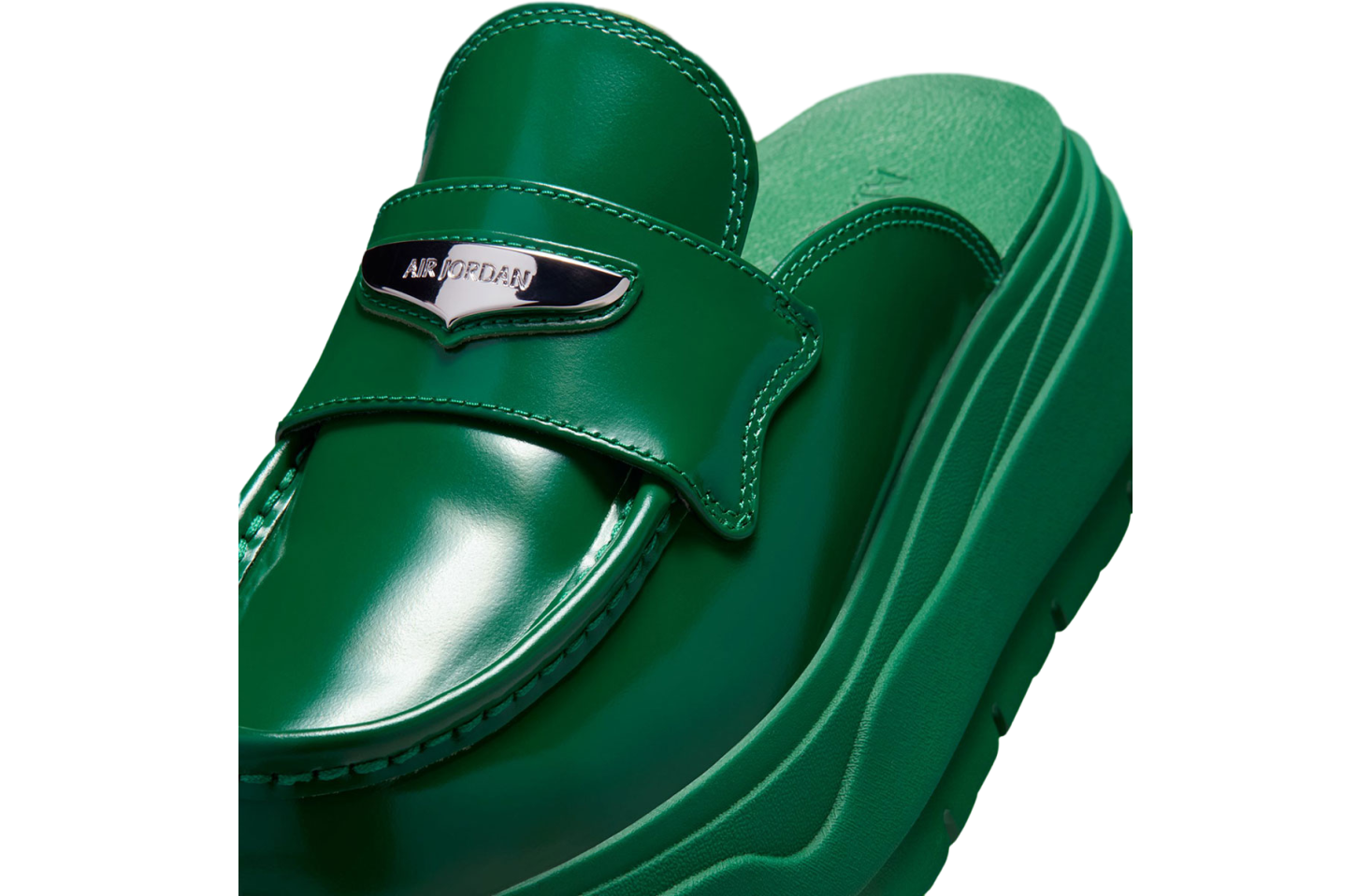 Air Jordan Mule WMNS Malachite / Metallic Silver