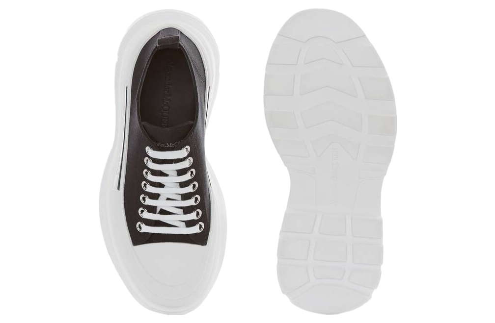 Alexander Mcqueen Tread Slick Lace Up Black / White