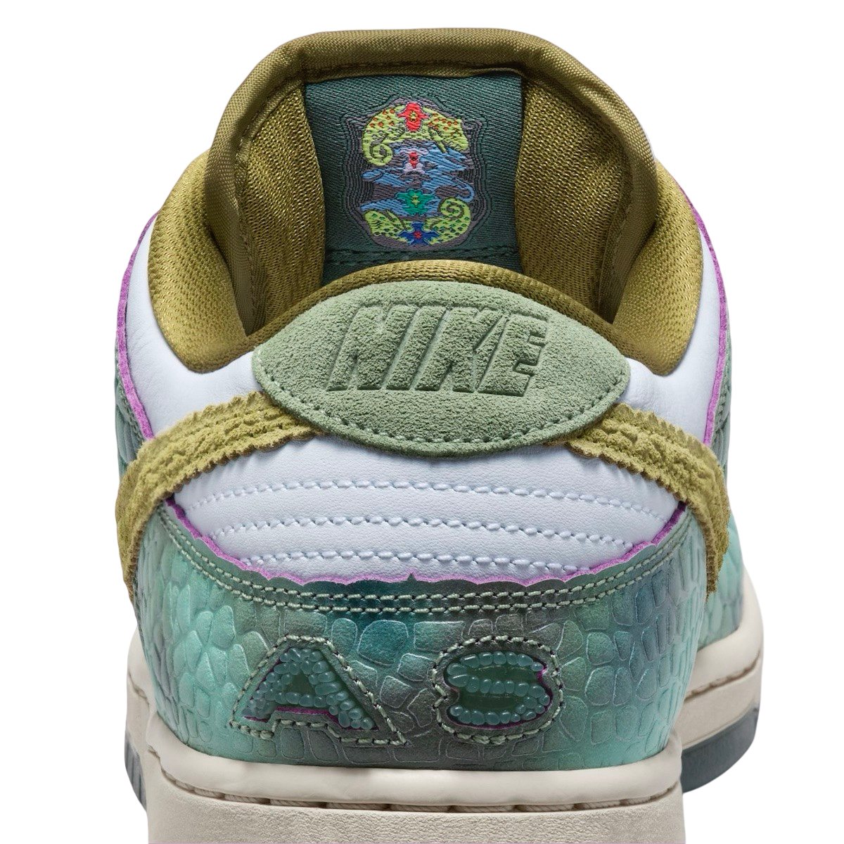 Alexis Sablone x Nike SB Dunk Low