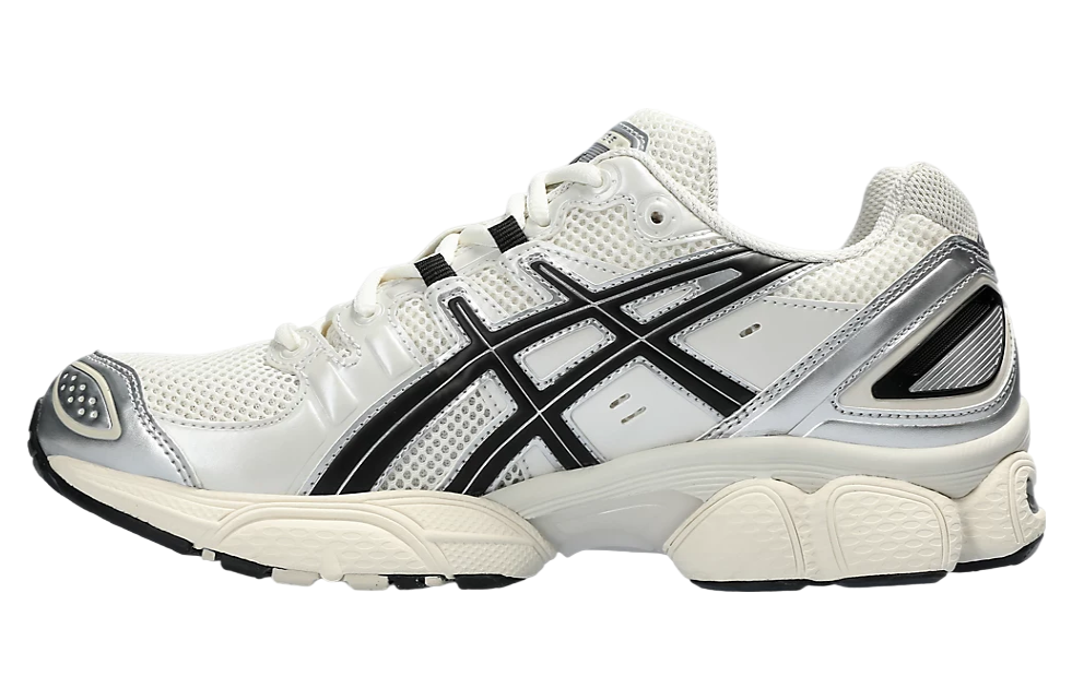 Asics Gel-Nimbus 9 Cream / Black