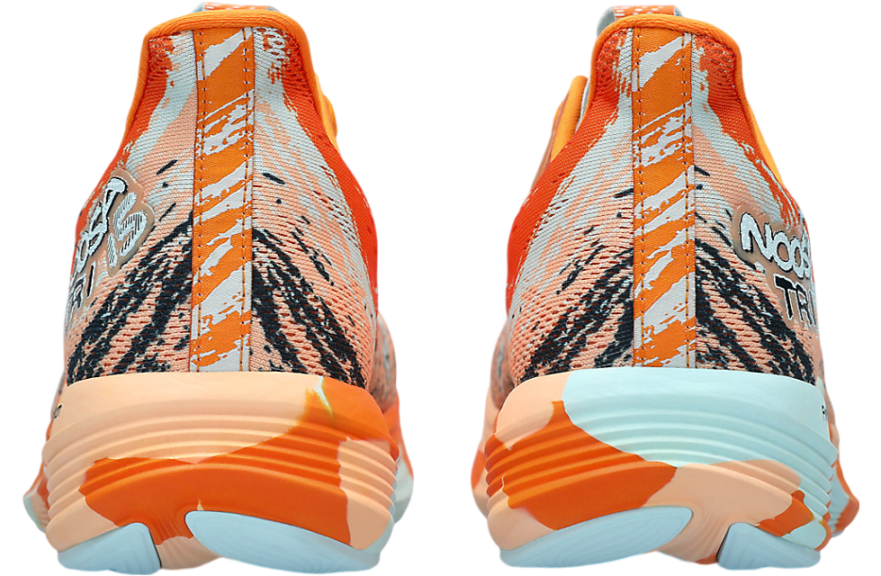 Asics Noosa Tri 15 Bright Orange / Apricot Crush