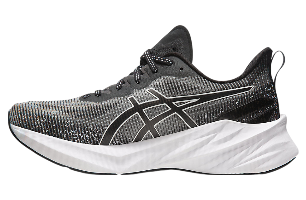 Asics Novablast 3 LE Black / White