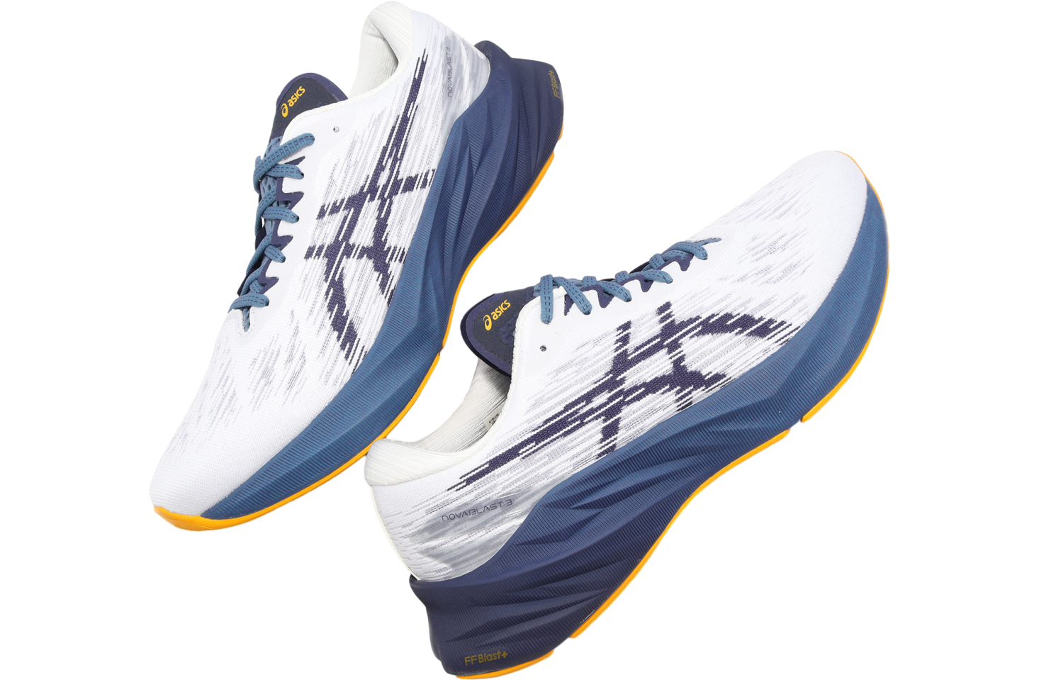 Asics Novablast 3 White / Deep Ocean - Aug 2022