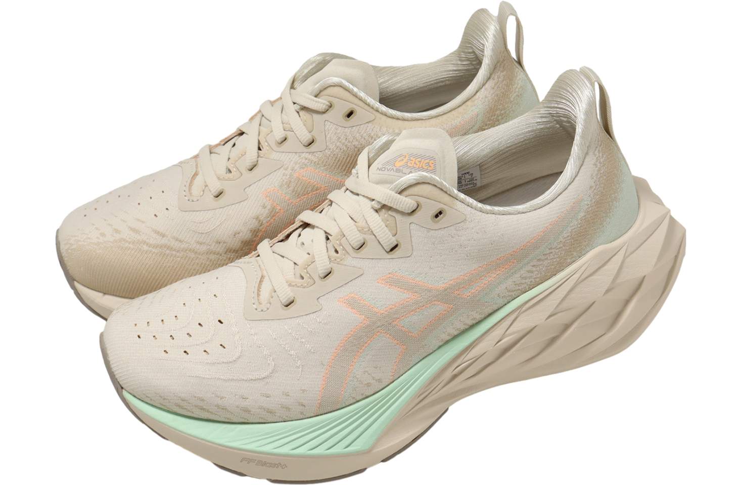 Asics Novablast 4 Wide WMNS Oatmeal / Moonrock