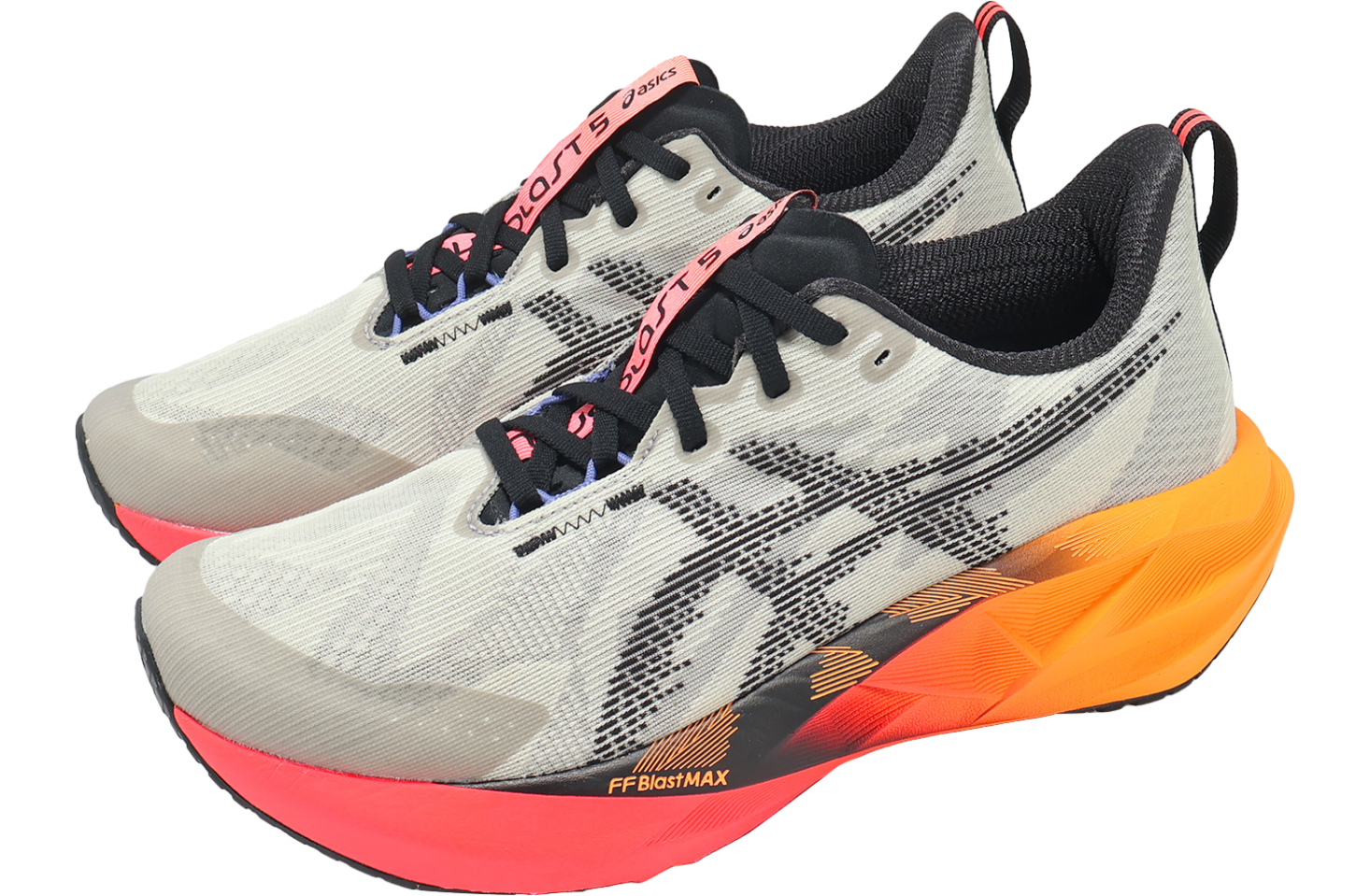 Asics Novablast 5 CP Pale Oak / Black