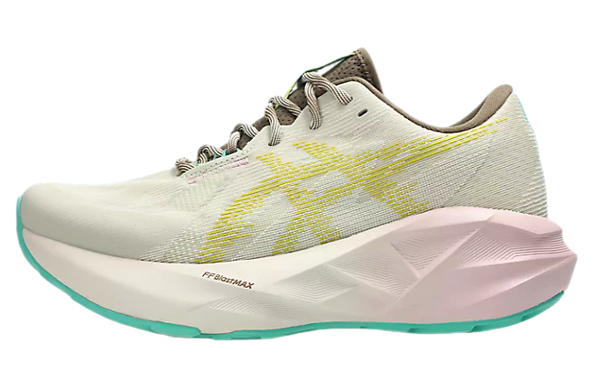 Asics Novablast 5 TR WMNS Light Dust / Cacti