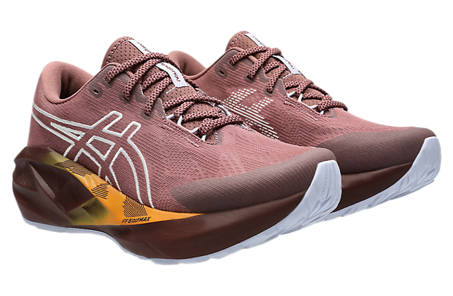 Asics Novablast 5 TR WMNS Nature Bathing / Rubble Red