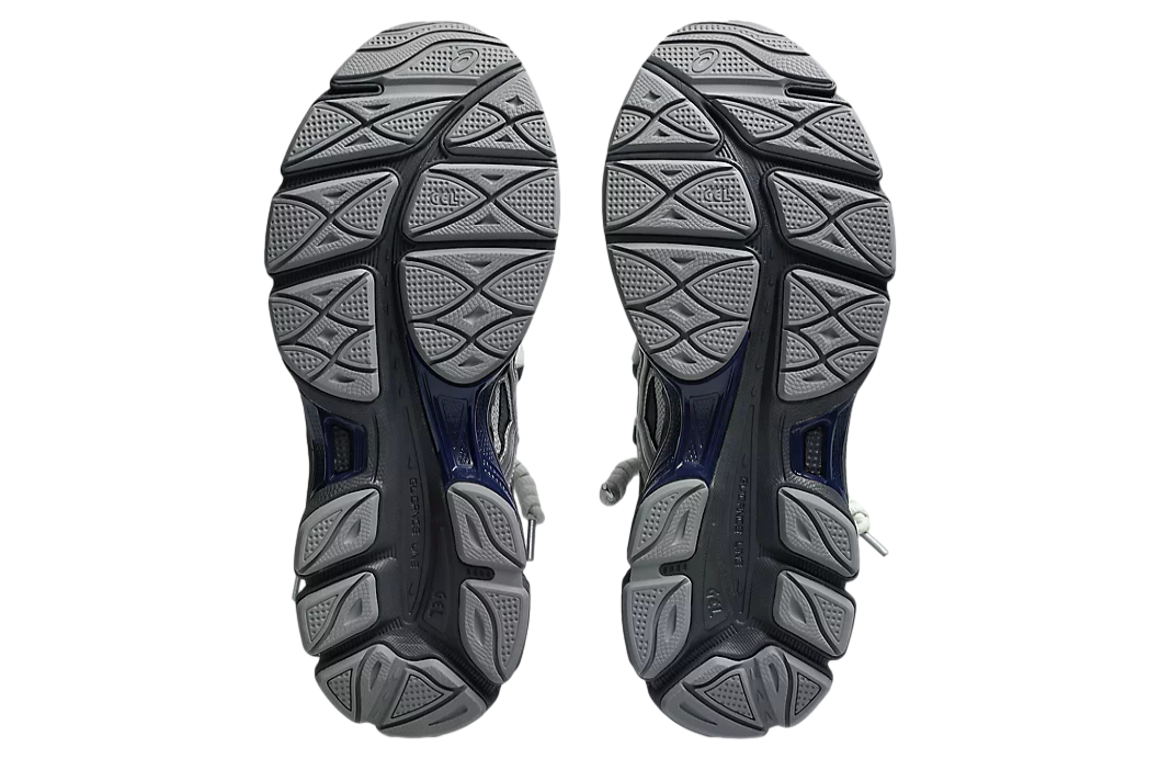 TOGA × Asics Gel-Cumulus 16 Grey 27cm ASICS Gel-Cumulus 16 TOGA Grey Black Pure Silver Men's