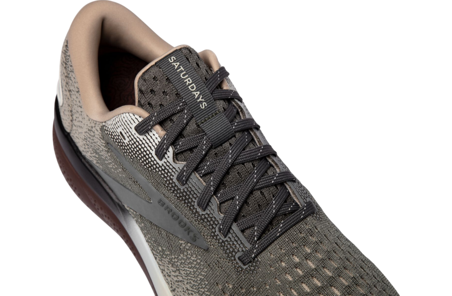 Brooks Saturdays x Ghost 16 Grey / Fondue