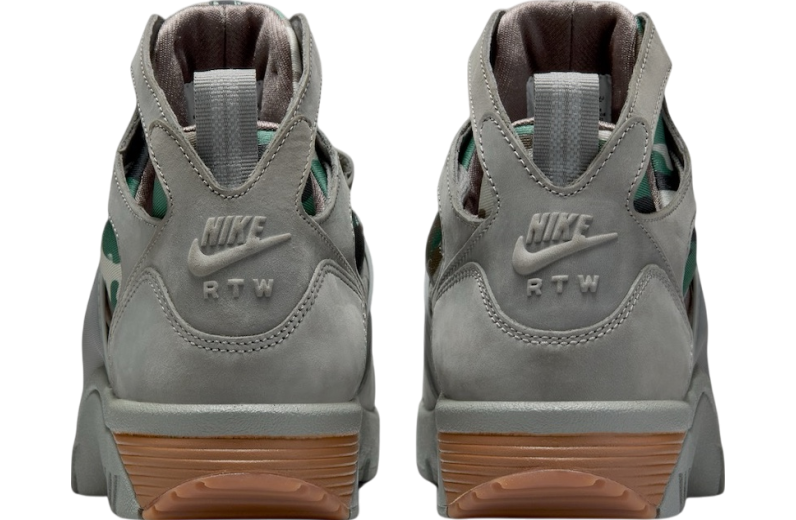 Corteiz x Nike Air Trainer Huarache Flat Pewter / White