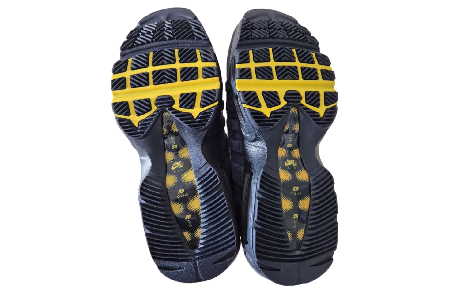Eric Koston X Nike Sb Air Max 95 Obsidian / Speed Yellow