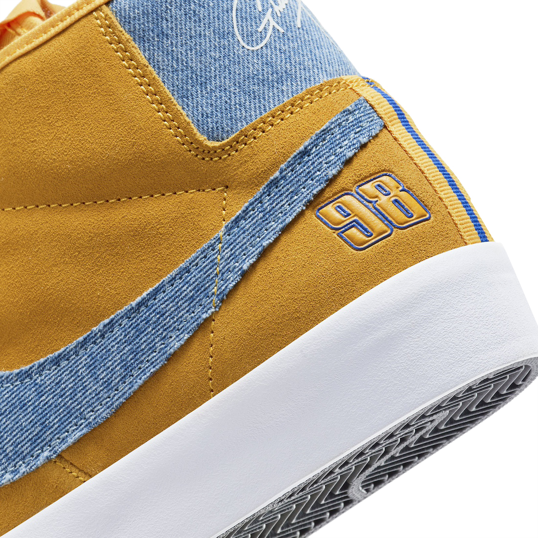 Grant Taylor x Nike SB Blazer Mid Pro GT University Gold