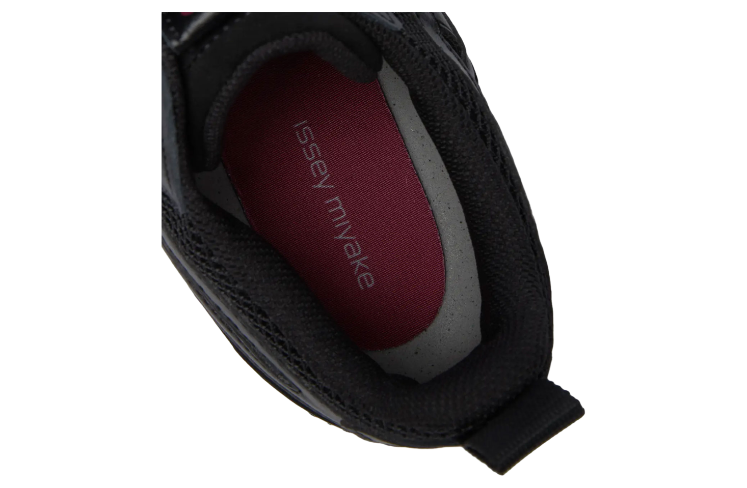 Issey Miyake x Asics Hyper Taping Black