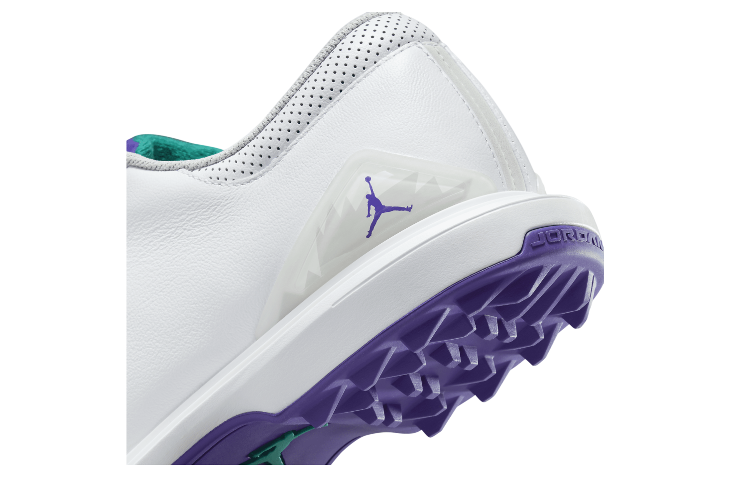 Jordan ADG 5 White / Emerald Rise (Wide)