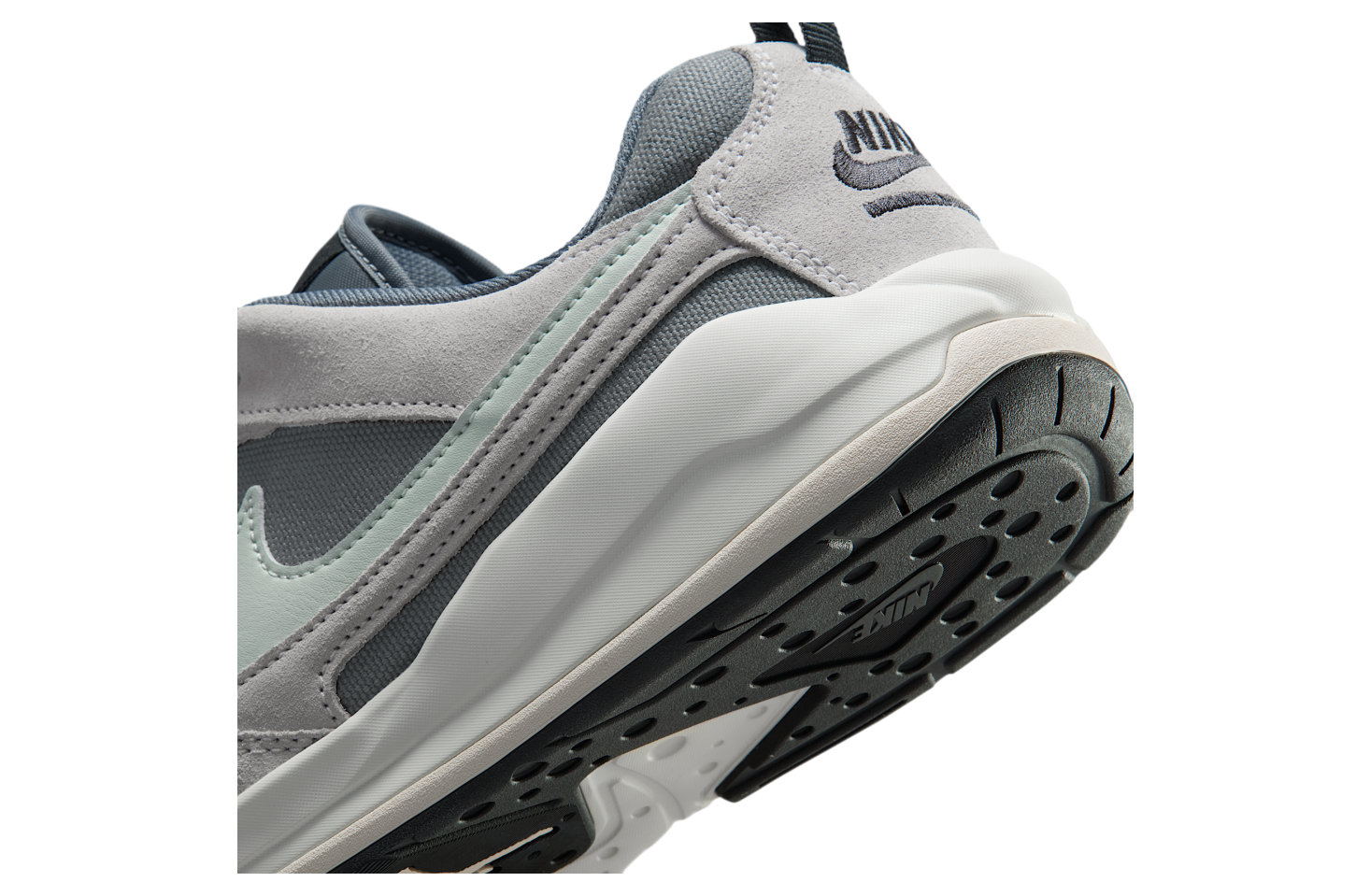 Jordan Cmft Era Cool Grey / Iris Whisper / Jade Aura