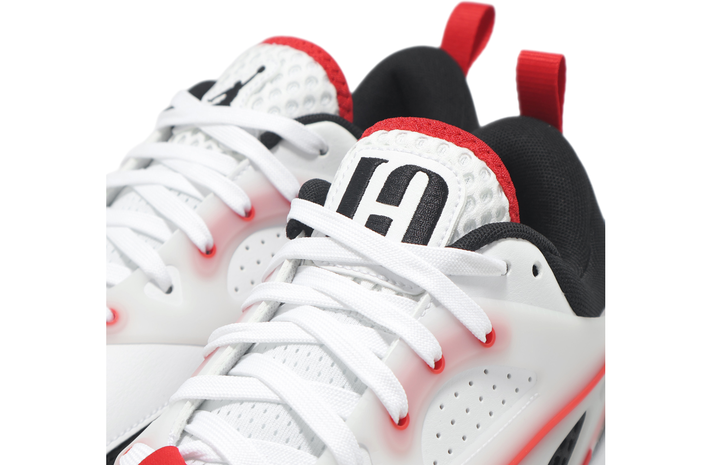 Jordan Heir Series Pf White / Black