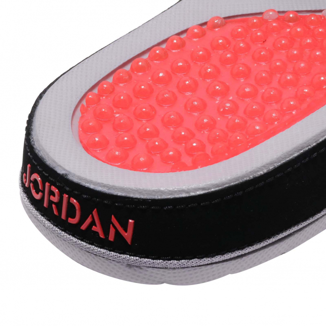 Jordan Hydro 4 Black Fire Red Cement Grey - Mar 2019 - 532225006