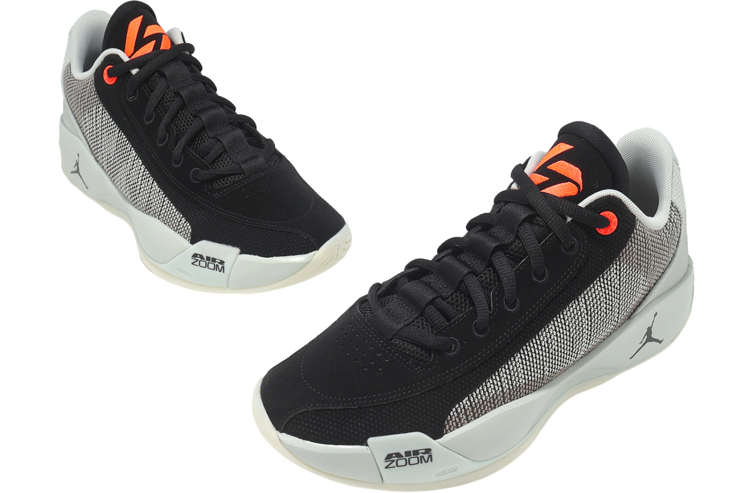 LUKA.77PF2025.3月発売JORDANBRAND Jordan Luka .77 PF Light Silver / Hyper Crimson - Aug 2025
