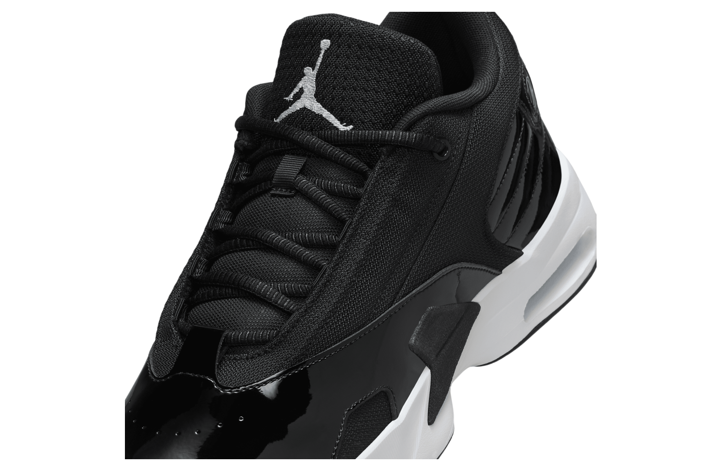 Jordan Max Aura 6 Black / White