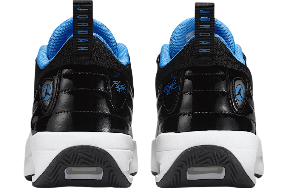 Jordan Max Aura 6 GS Black / University Blue