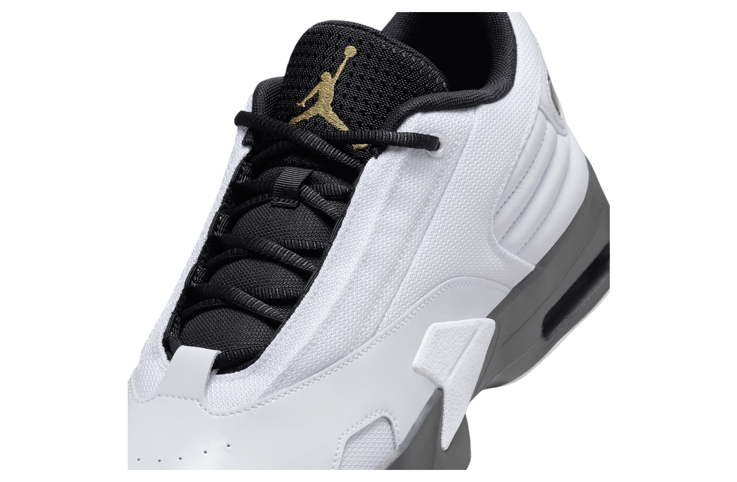 Jordan Max Aura 6 White / Black