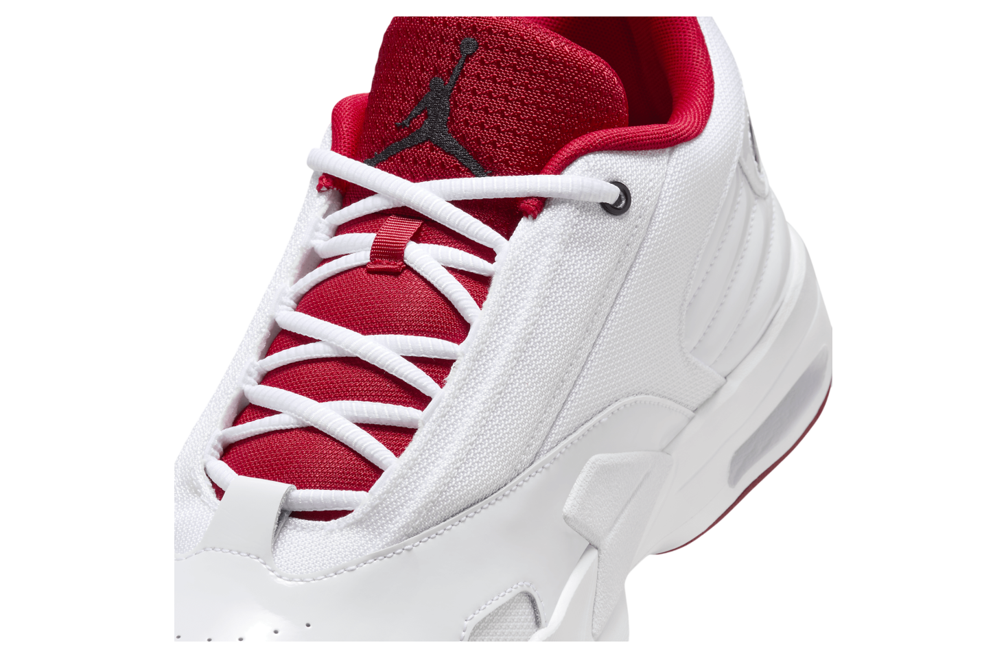 Jordan Max Aura 6 White / Black / Gym Red