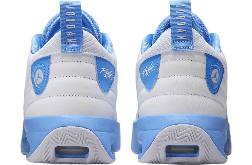 Jordan Max Aura 6 WMNS White / University Blue