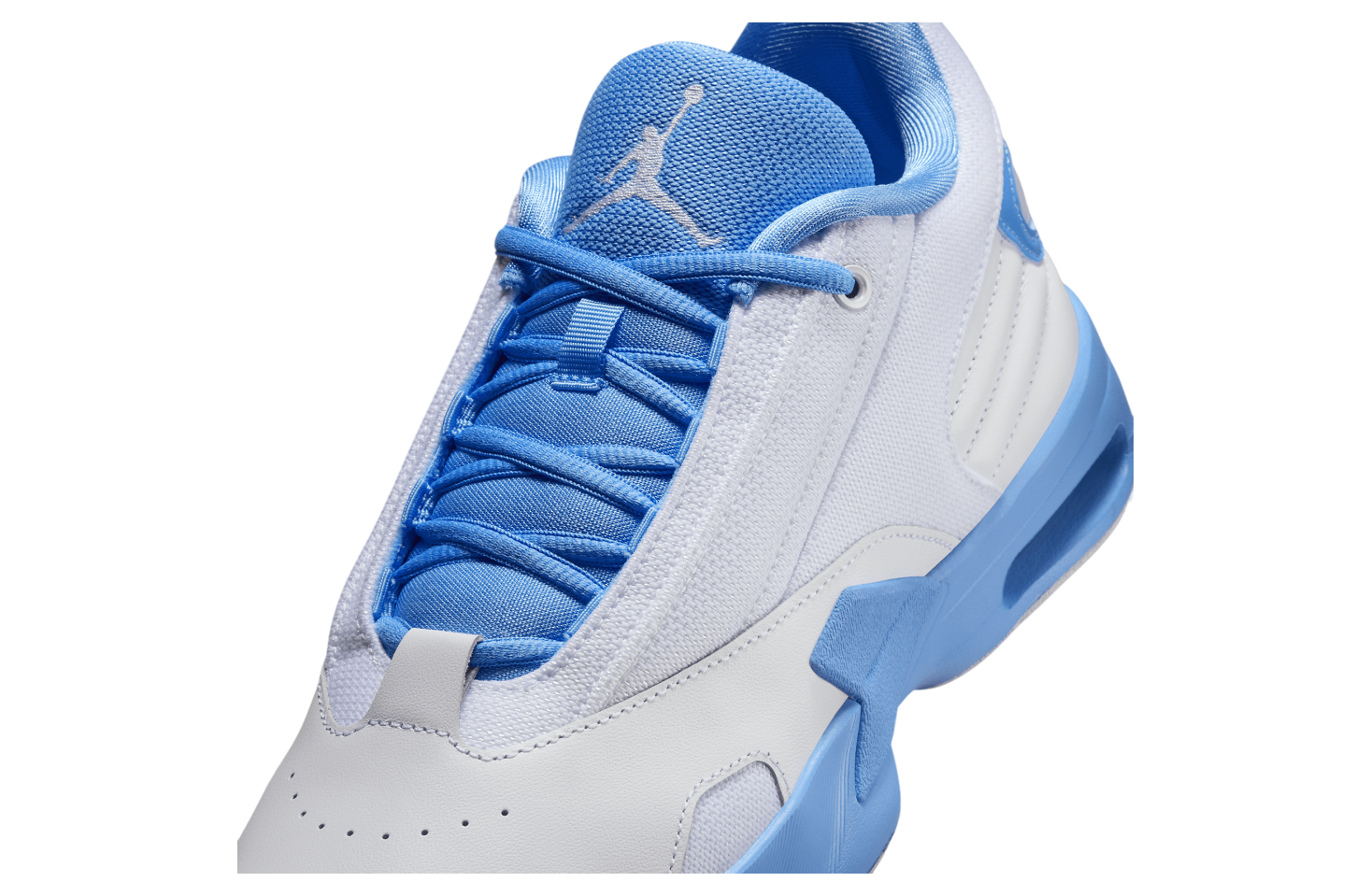 Jordan Max Aura 6 WMNS White / University Blue