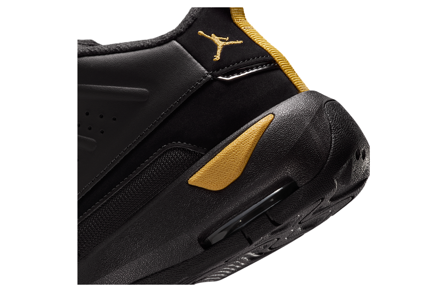 Jordan Max Aura 7 GS Black / Metallic Gold