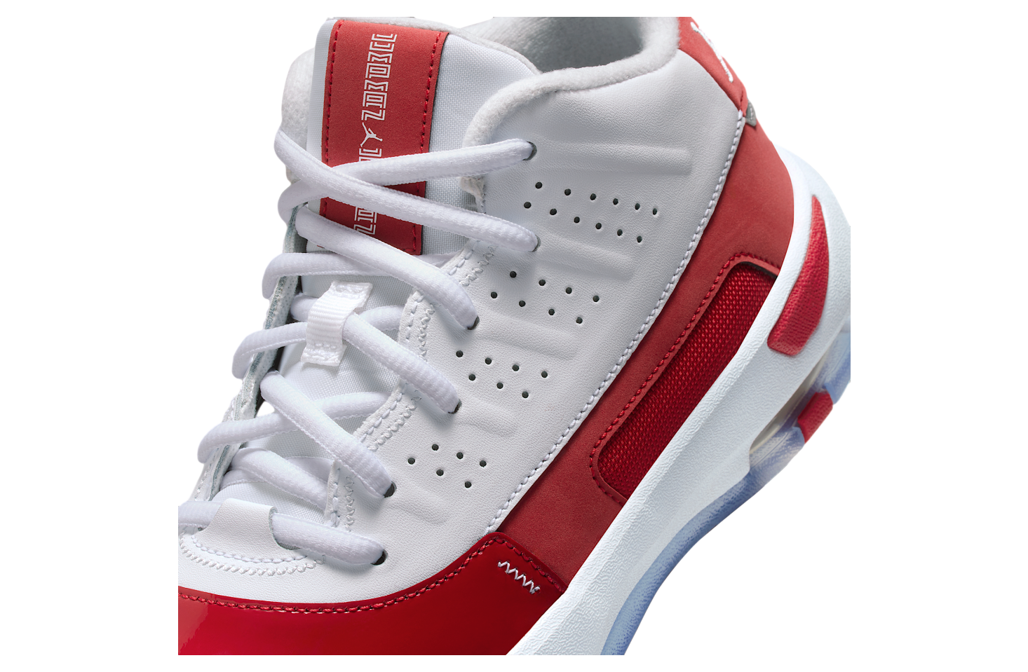 ◆正規品◆NIKE JORDAN MAX AURA 7 WHITE GYM RED◆関税込◆人気 Jordan Max Aura 7 Older Kids' Shoes. Nike ID