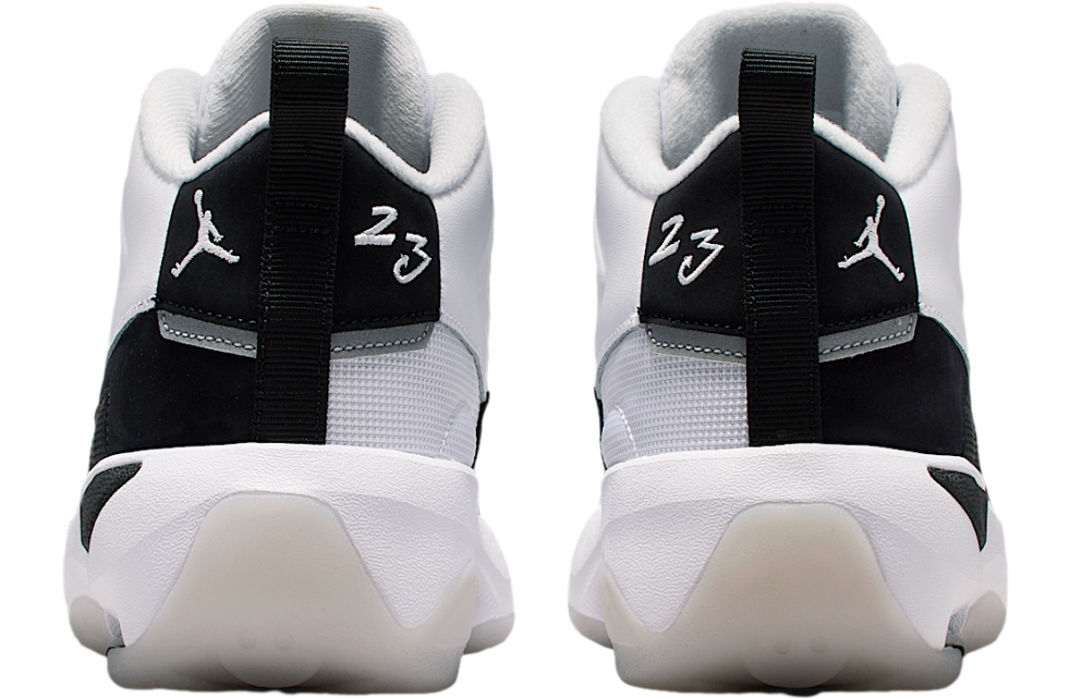 Jordan Max Aura 7 GS White / Summit White - Jul 2025