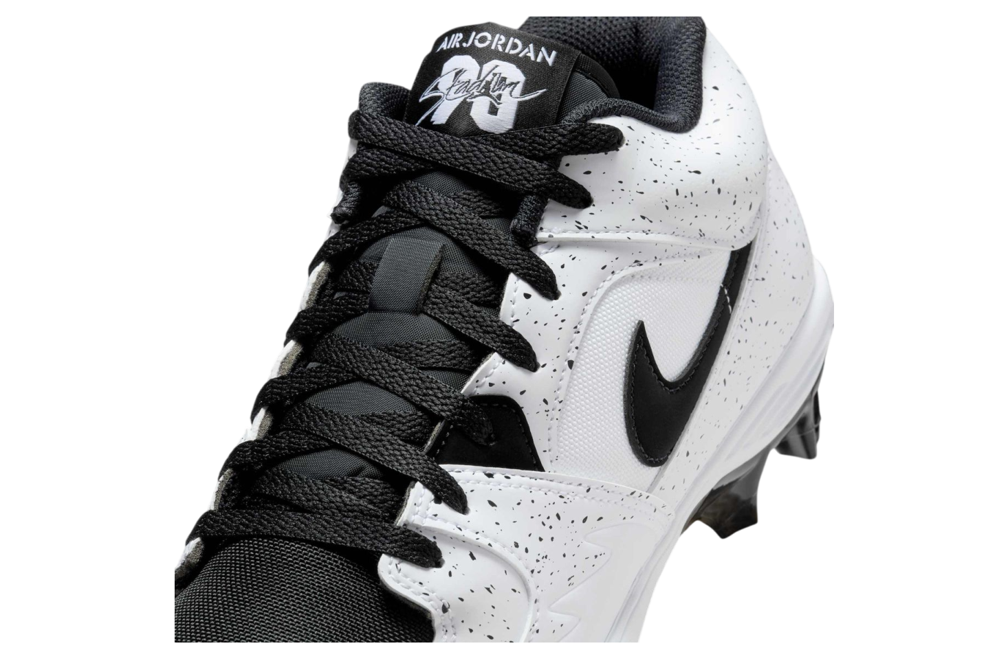 Jordan Stadium 90 Low Cleat White / Black